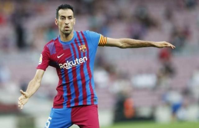 多多28-巴萨确认布斯克茨与阿尔瓦降薪 阿圭罗完成注册