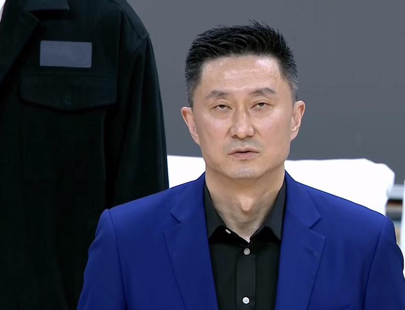 广东男篮想下赛季夺冠,机会来了!签下这几条大鱼,强势崛起